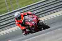 cadwell-no-limits-trackday;cadwell-park;cadwell-park-photographs;cadwell-trackday-photographs;enduro-digital-images;event-digital-images;eventdigitalimages;navarra;no-limits-trackdays;peter-wileman-photography;racing-digital-images;trackday-digital-images;trackday-photos